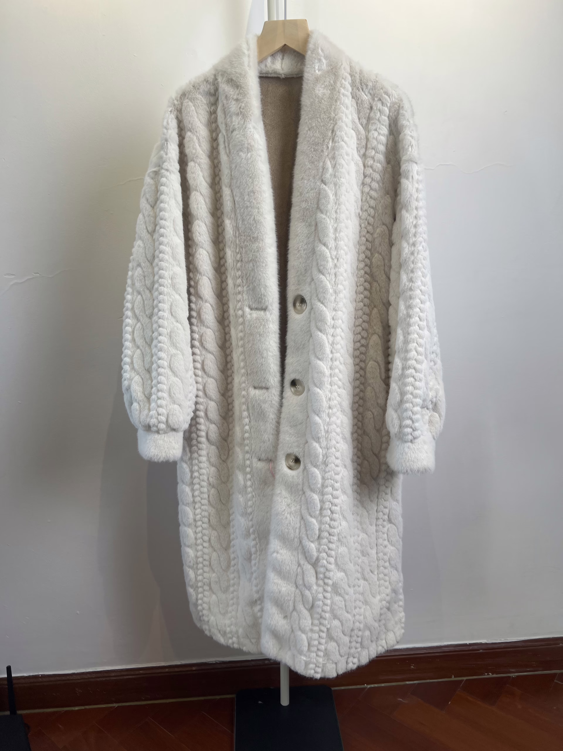 페이크퍼 롱 코트