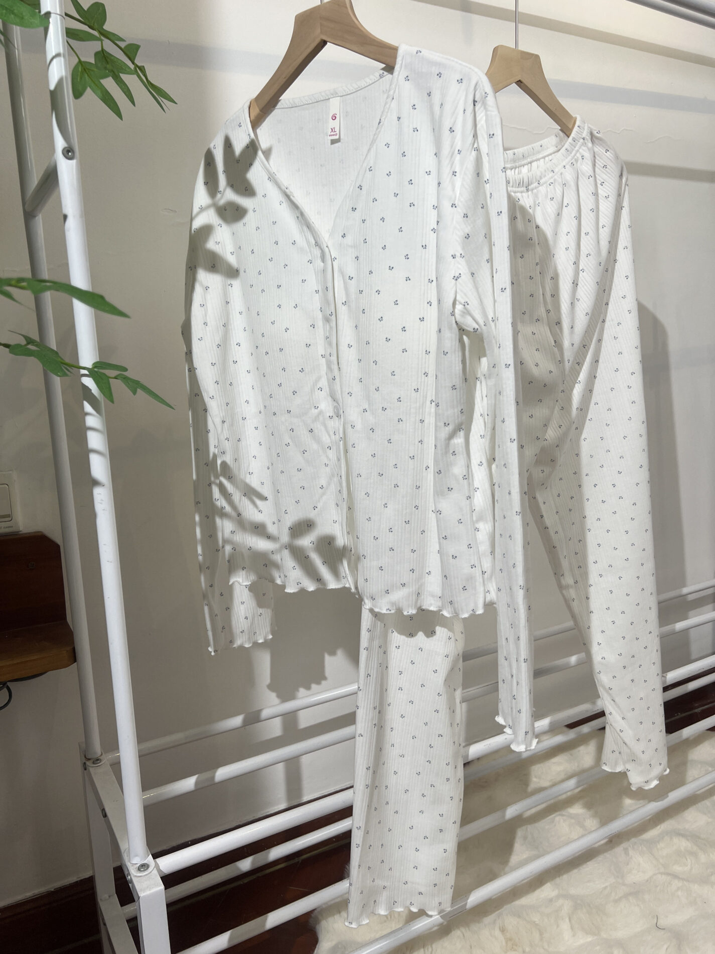 꽃무늬 홈웨어 캡내장 패드내장 순면 파자마 여성 긴팔 잠옷 세트 홈웨어 - 이미지 7