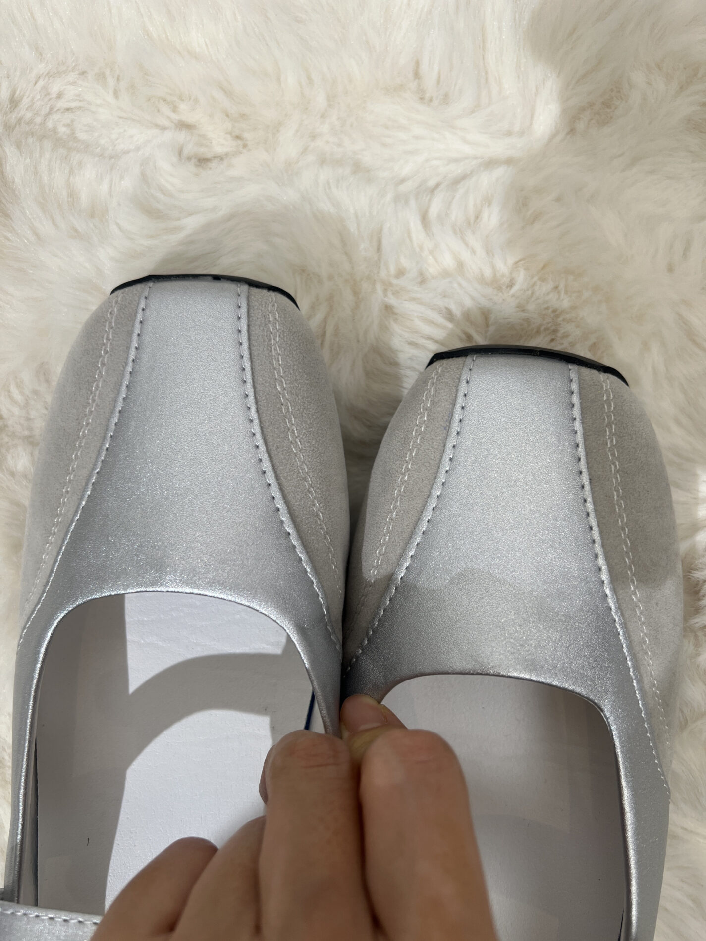 운동화처럼 편안한 여성 실버 메리제인 투컬러 쿠션 스니커즈 단화 컴포트화 - 이미지 8